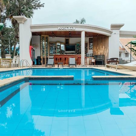 Grik Hotel - Entebbe Dış mekan fotoğraf