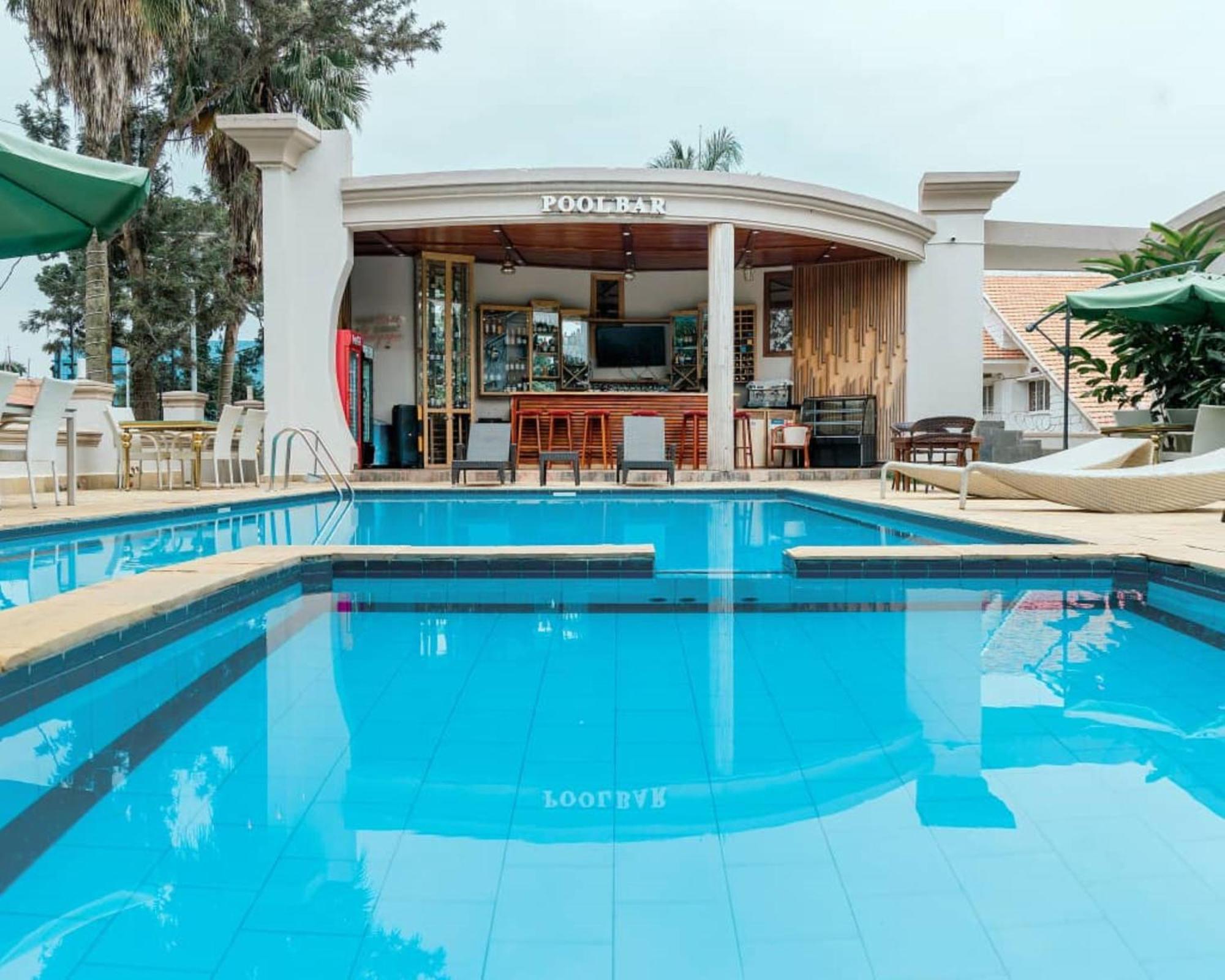 Grik Hotel - Entebbe Dış mekan fotoğraf